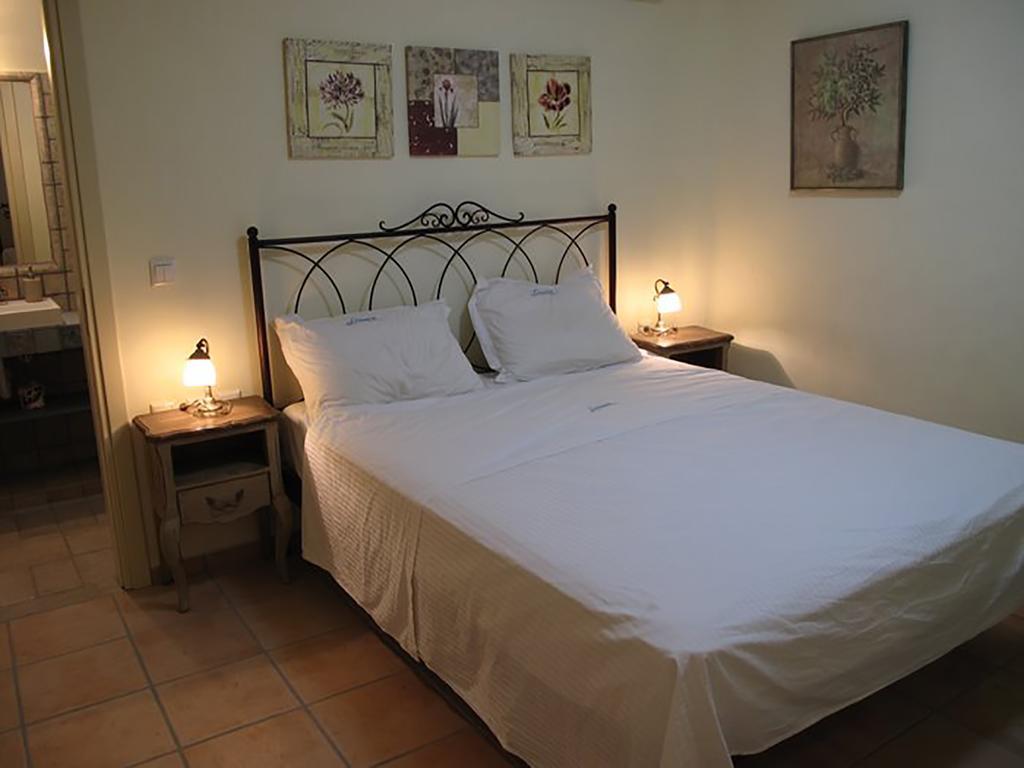 Sohoro Villa กูโฟนีเซีย ภายนอก รูปภาพ